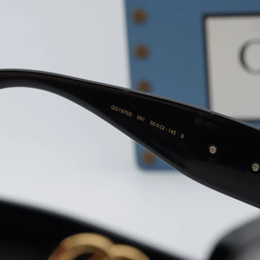 Gucci GG1975S 001 Square Sunglasses – Black / Red Gradient